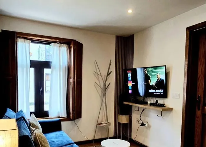 Проживание в семье Cantinho Do Auka -